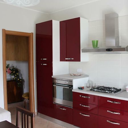 מונטרוטונדו Mary Casa Vacanza מראה חיצוני תמונה