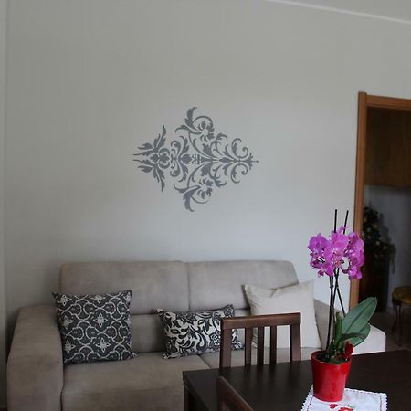 מונטרוטונדו Mary Casa Vacanza מראה חיצוני תמונה